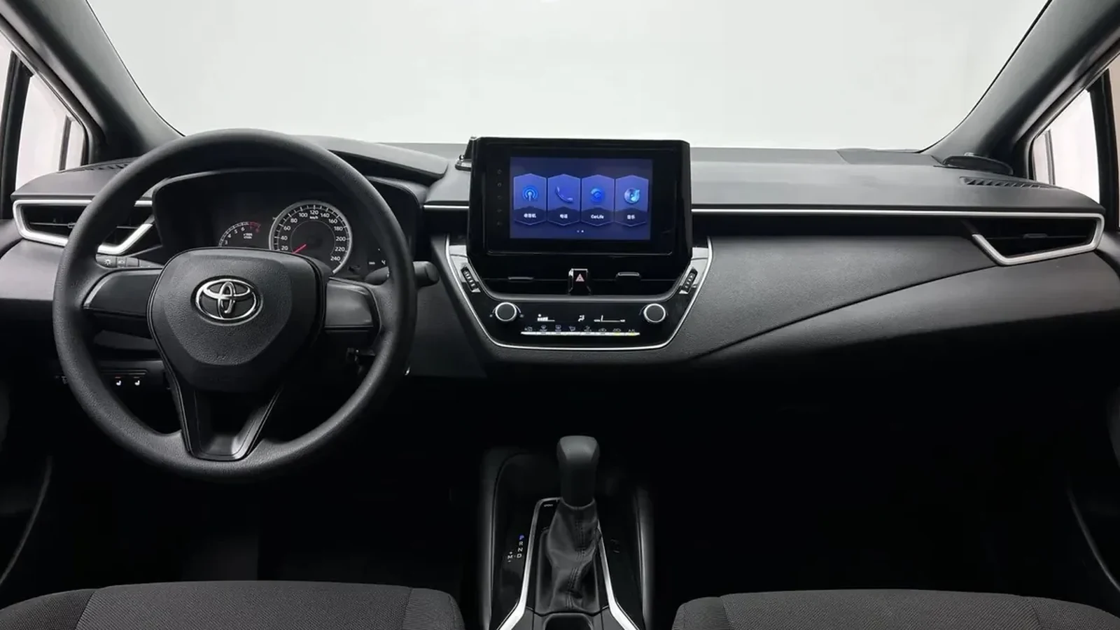 Передняя панель и центральная консоль Toyota Levin